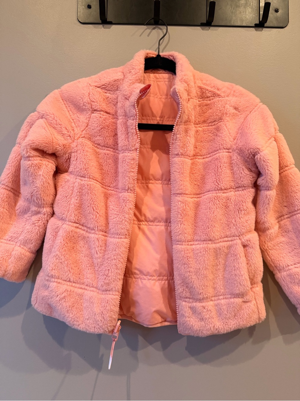 Athleta Girl Pink Reversible Sherpa Puffer Jacket Cozy Fleece Girls Med